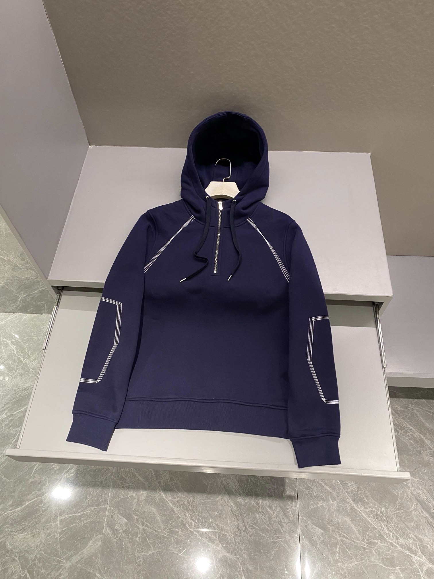 에르메스 Hermes 후드