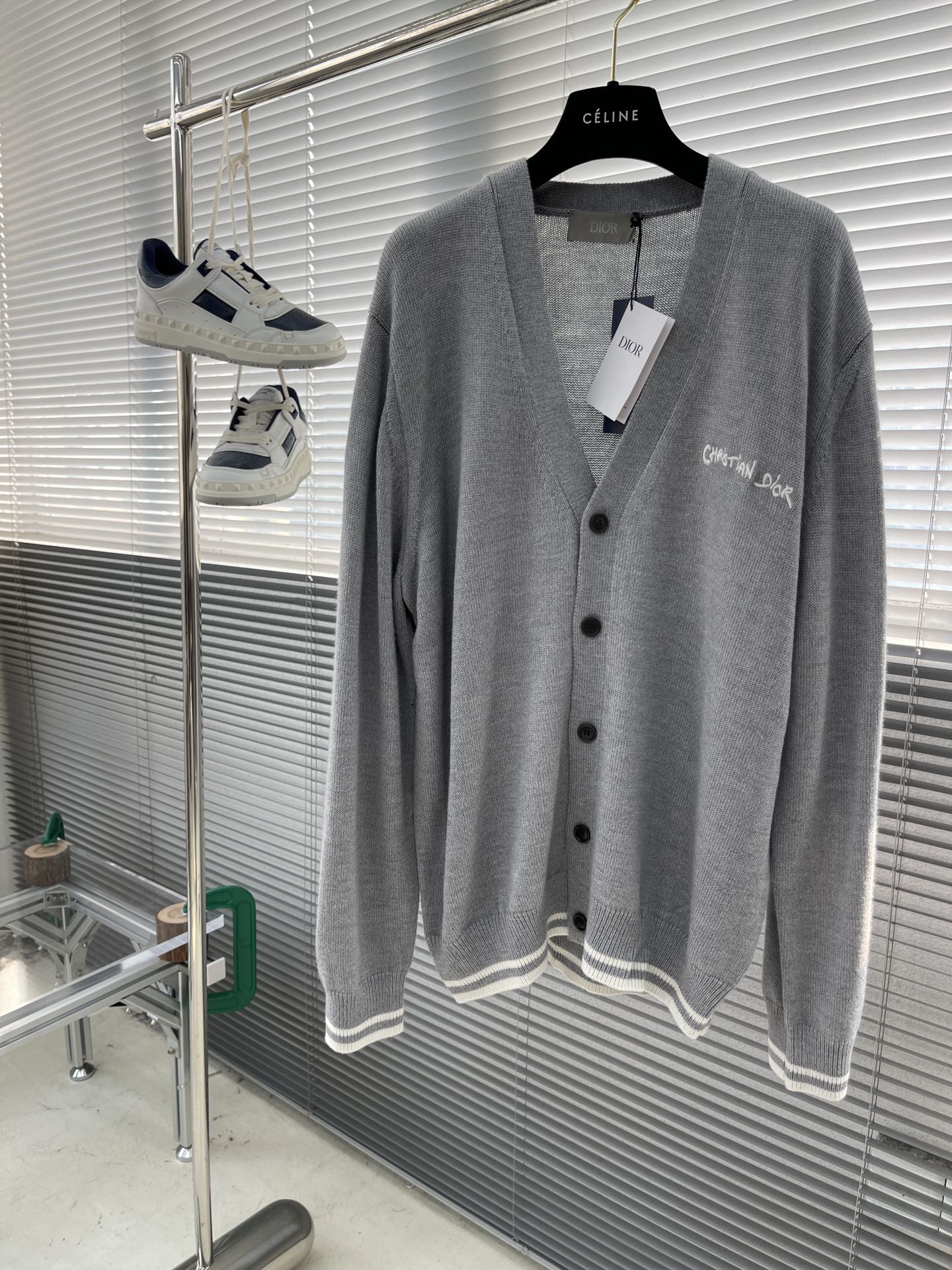 디올 DIOR 가디건