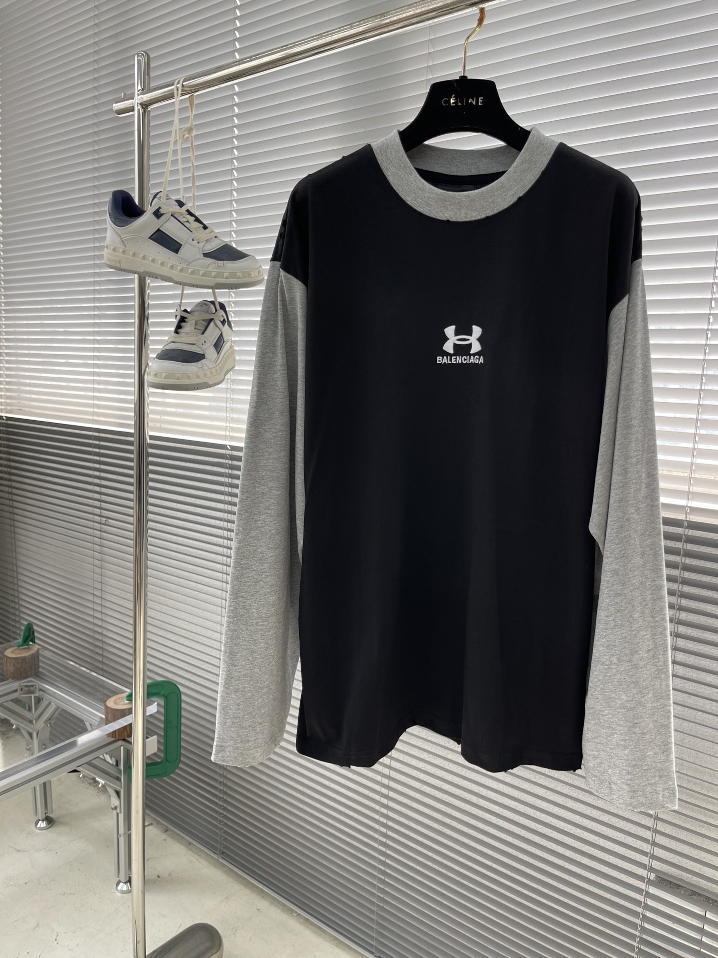 발렌시아가 Balenciaga 긴팔 티셔츠