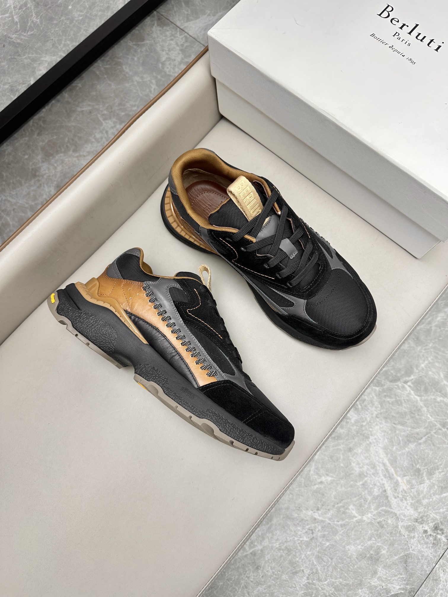 벨루티 Berluti 스니커즈