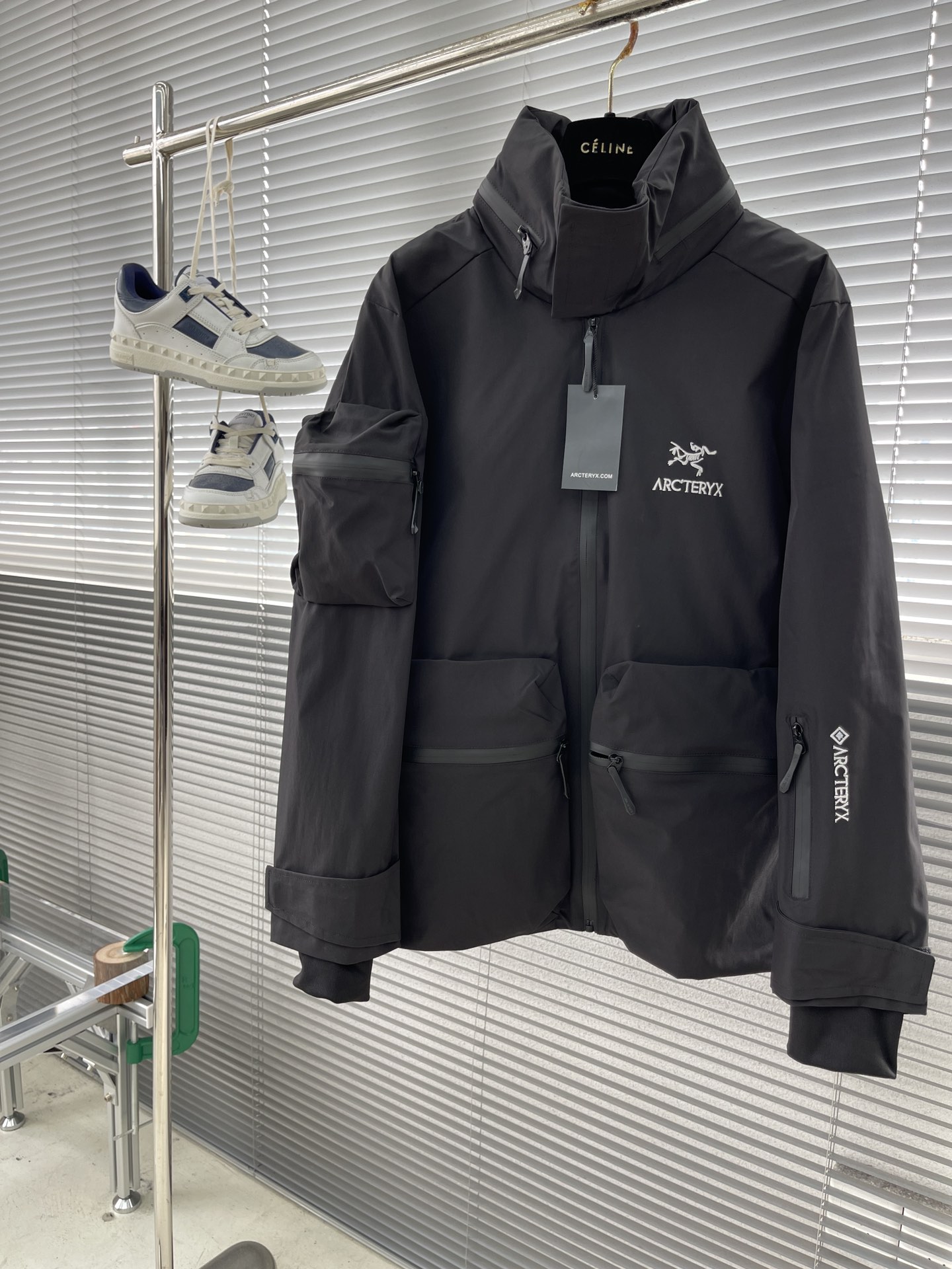 아크테릭스 ARC'TERYX 재킷