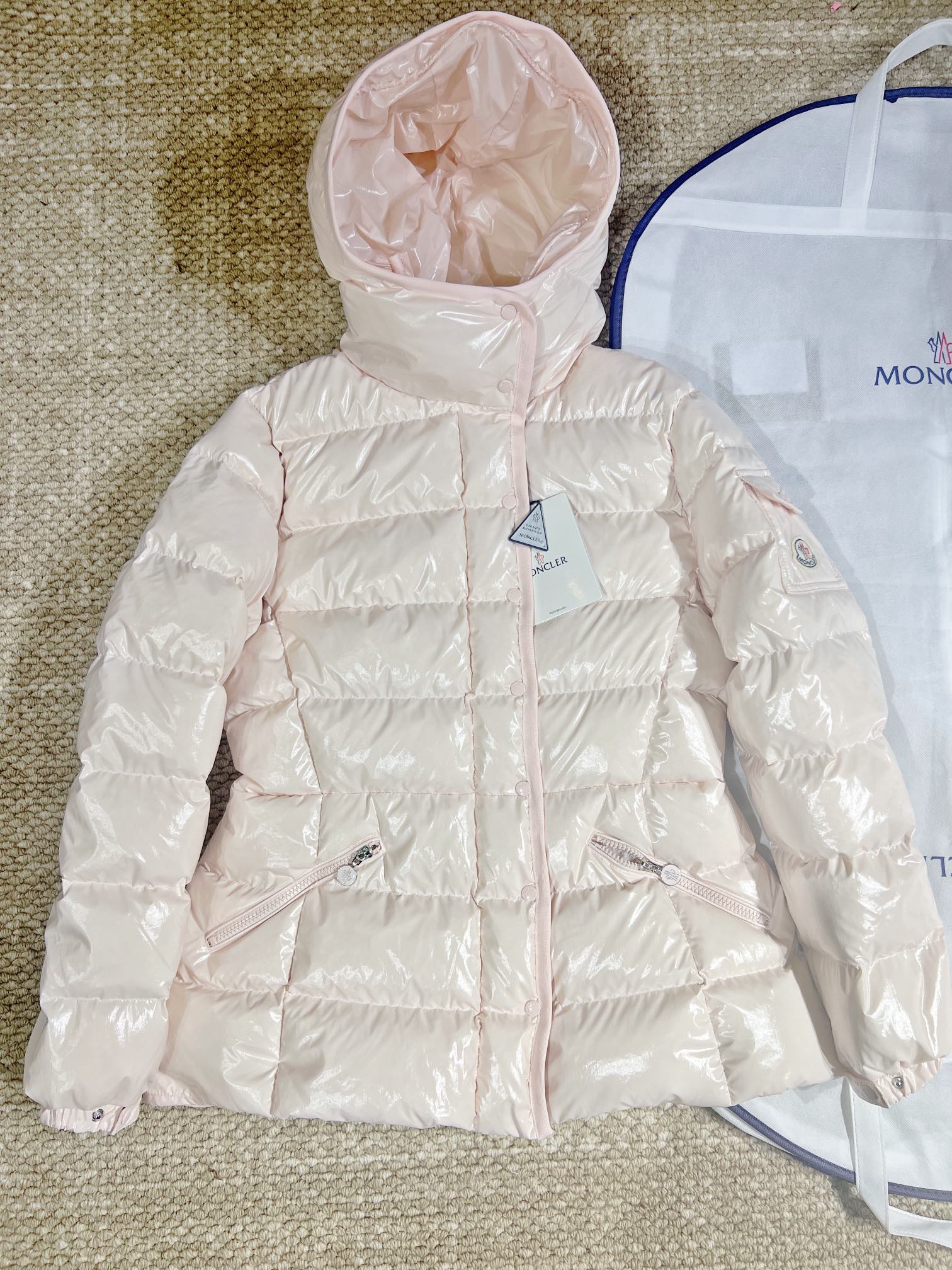 몽클레어 Moncler 패딩