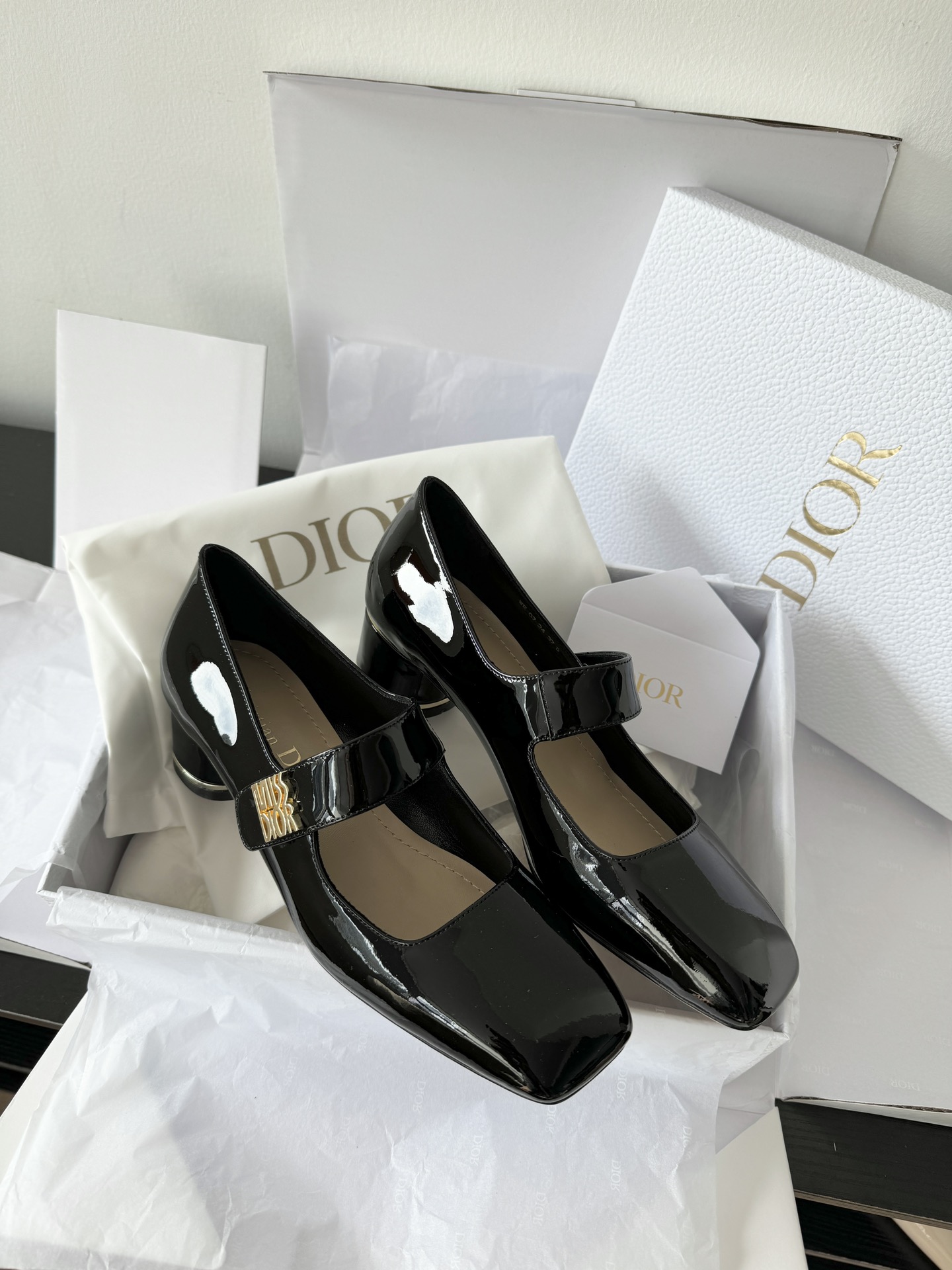디올 DIOR 펌프스 