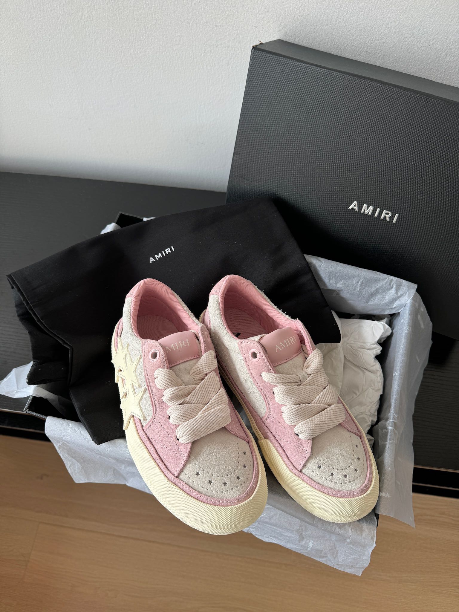 아미리 AMIRI 스니커즈