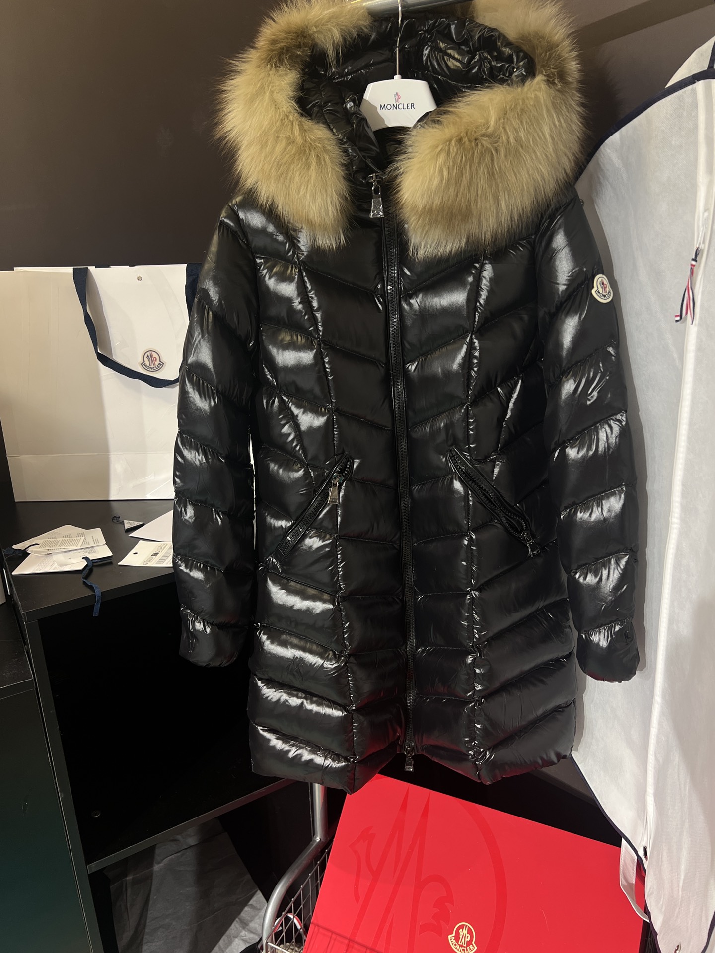 몽클레어 Moncler 패딩