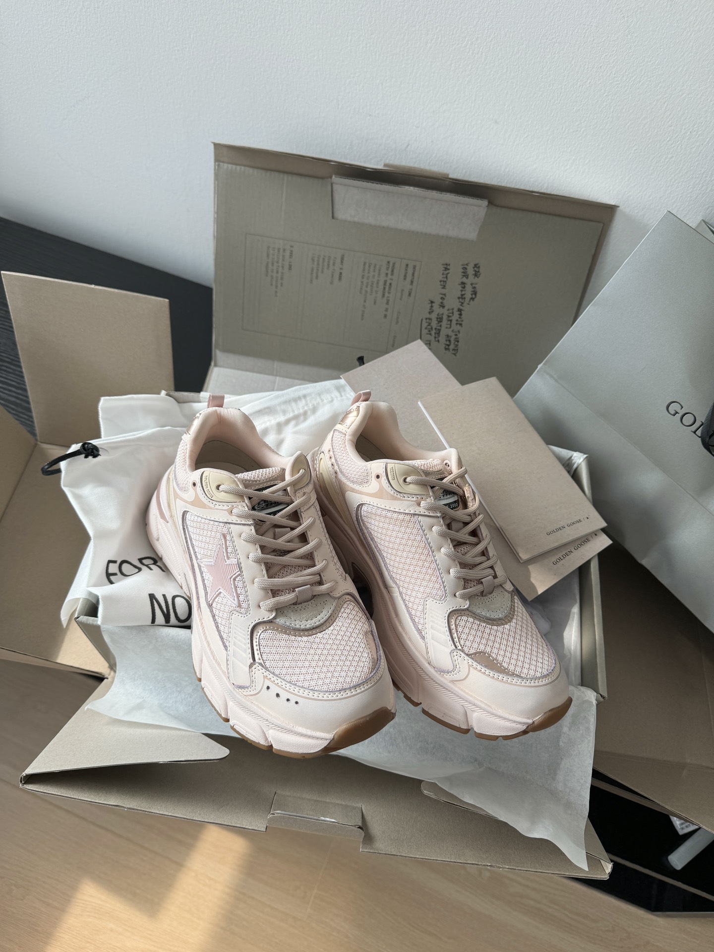 골든구스 Golden Goose 스니커즈