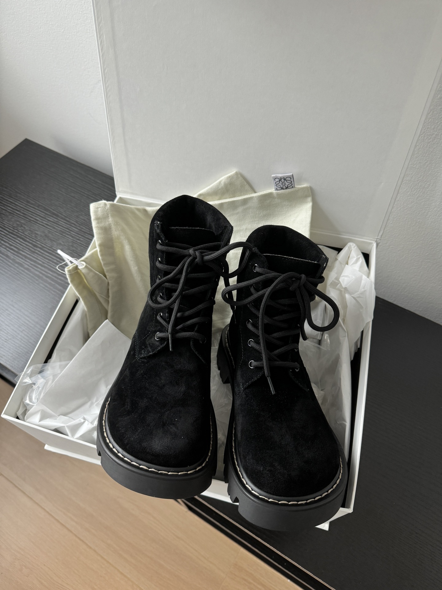 로에베 LOEWE 부츠
