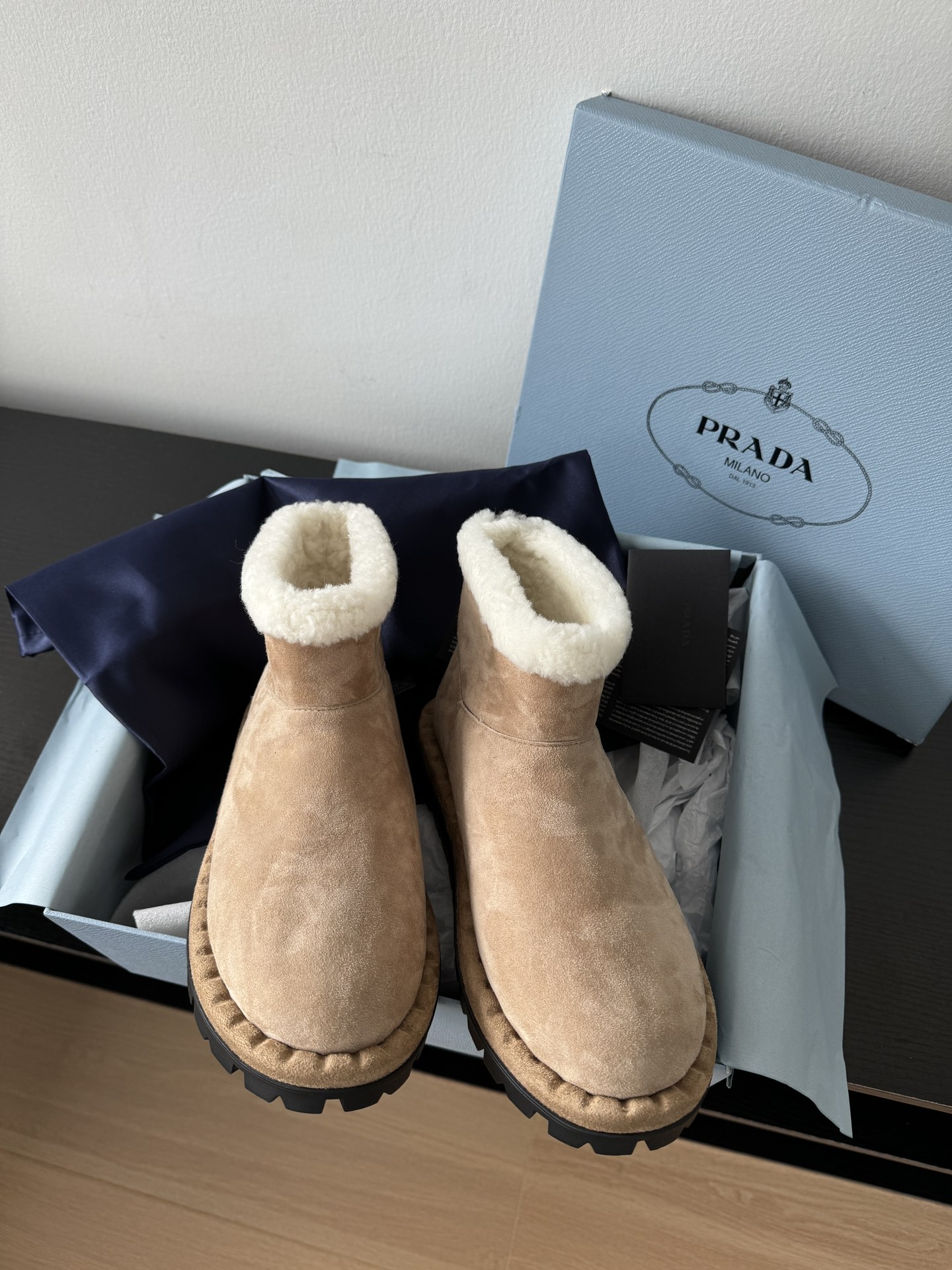 프라다 Prada 부츠