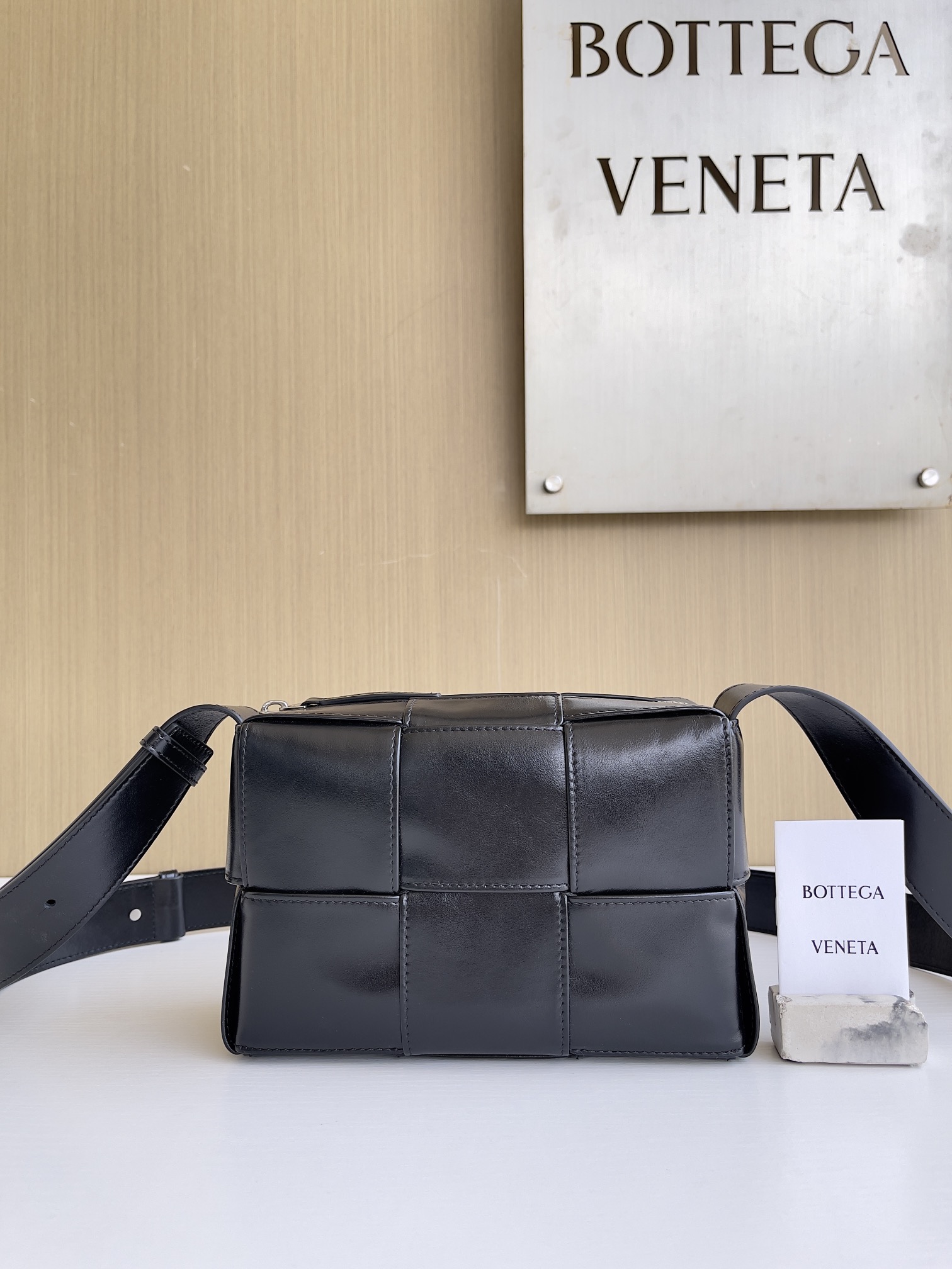 보테가베네타 Bottega Veneta Arco Camera Bag 795177 21cm
