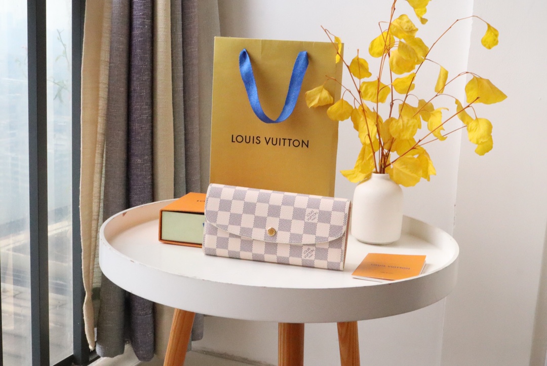 루이비통 Louis Vuitton M60136 지갑 19CM