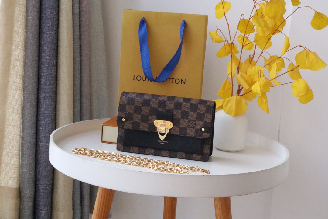 루이비통 Louis Vuitton N60221 지갑 19CM