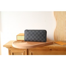 루이비통 Louis Vuitton M60017 지갑 19CM