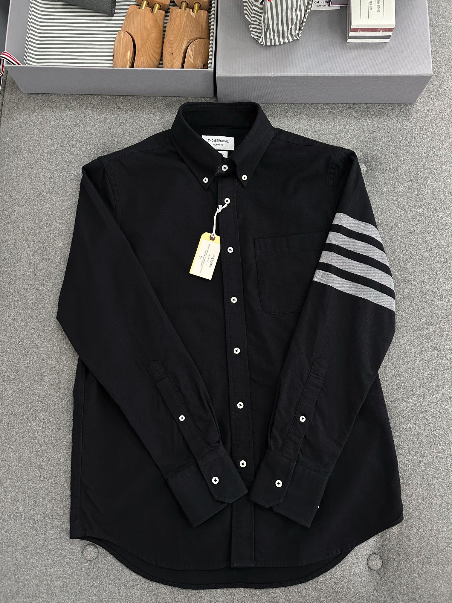 톰브라운 Thom Browne 셔츠