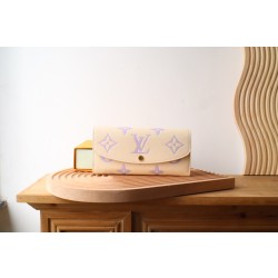 루이비통 Louis Vuitton M823341 지갑 19CM