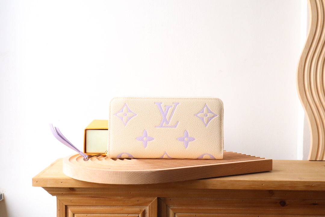 루이비통 Louis Vuitton M69794 지갑 19.5CM