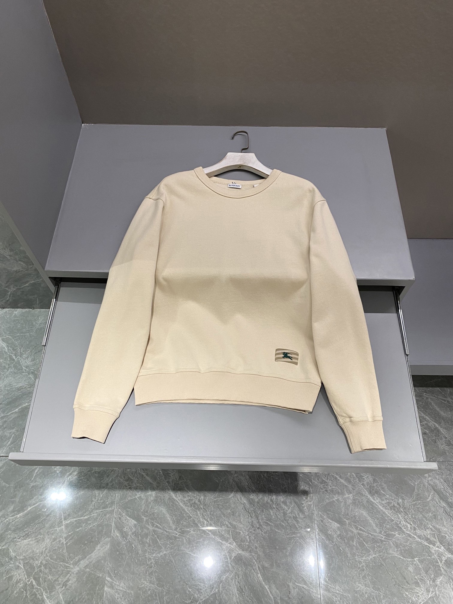 버버리 Burberry 라운드 맨투맨