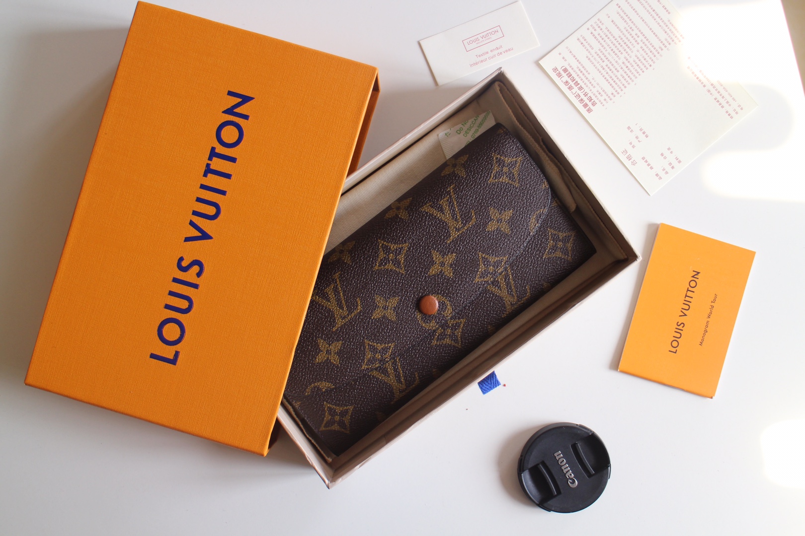 루이비통 Louis Vuitton M61289 지갑 19CM