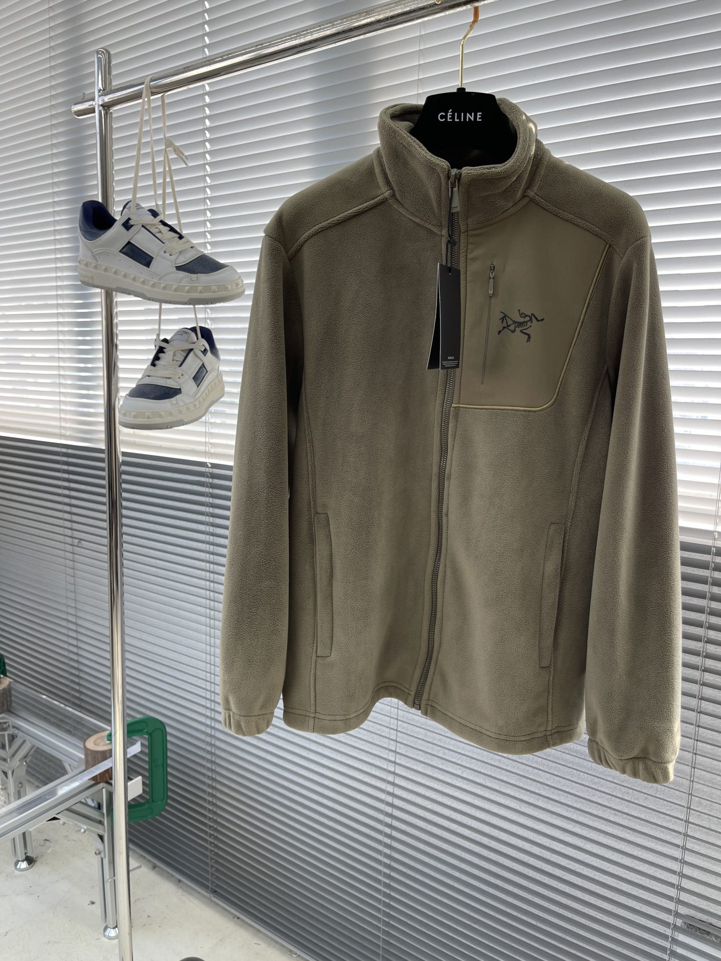 아크테릭스 ARC'TERYX 재킷