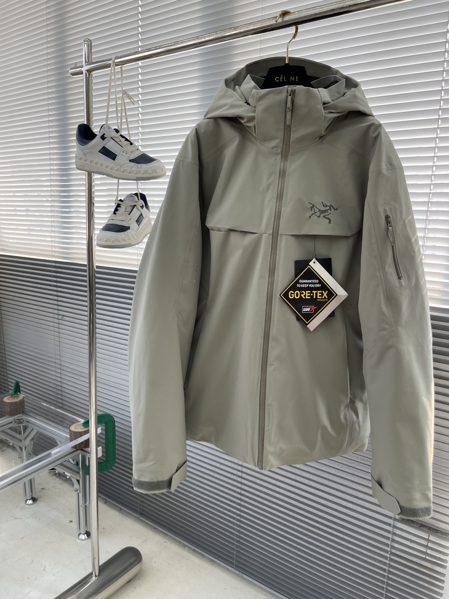 아크테릭스 ARC'TERYX 재킷