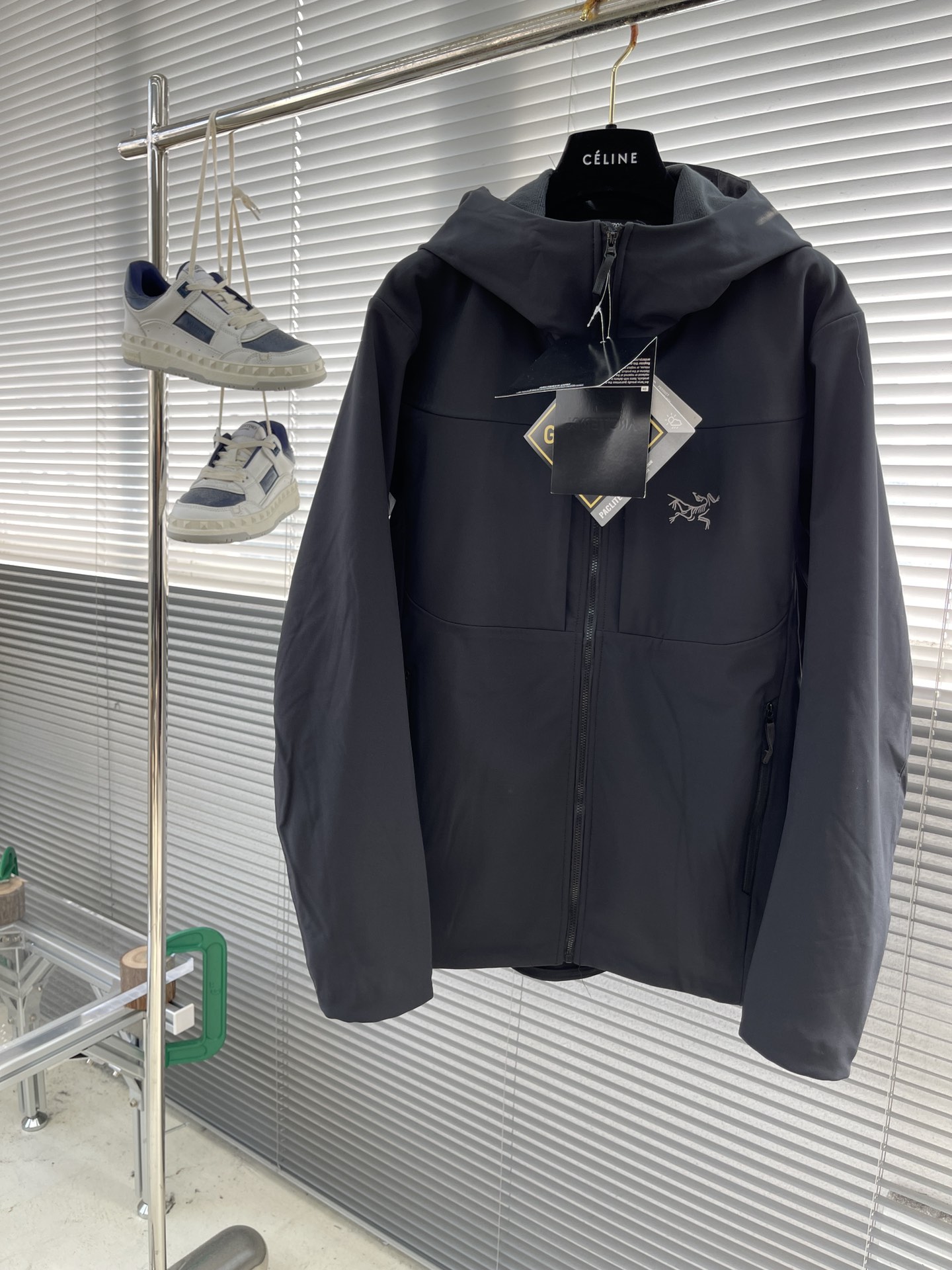 아크테릭스 ARC'TERYX 재킷