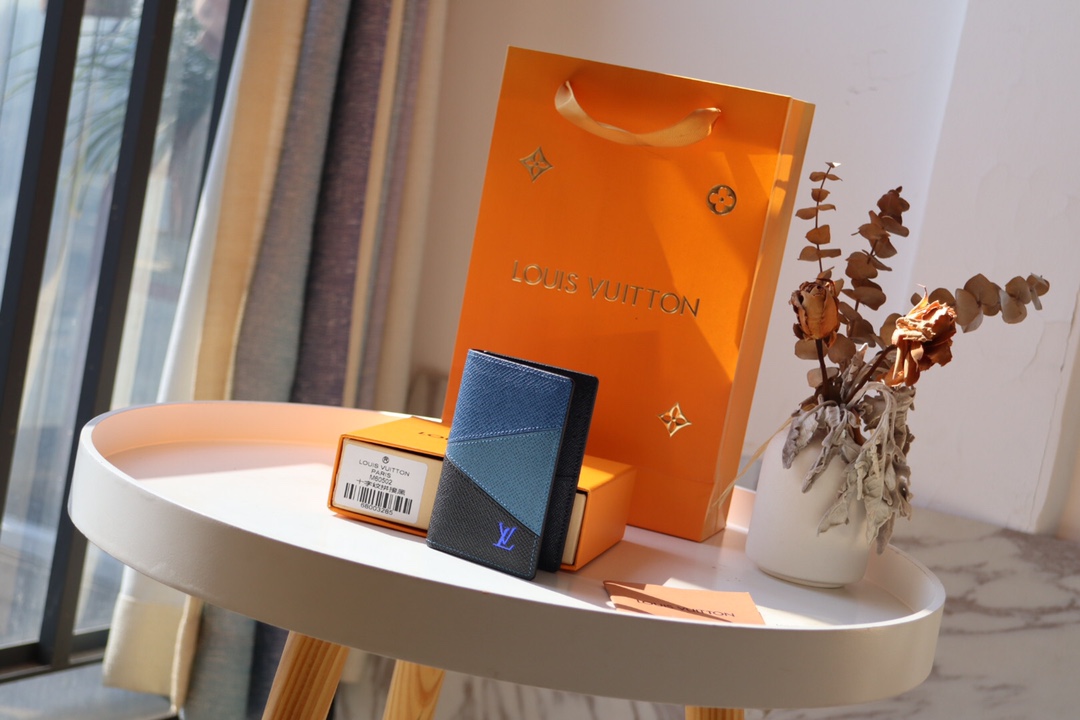 루이비통 Louis Vuitton N63144 지갑 11CM