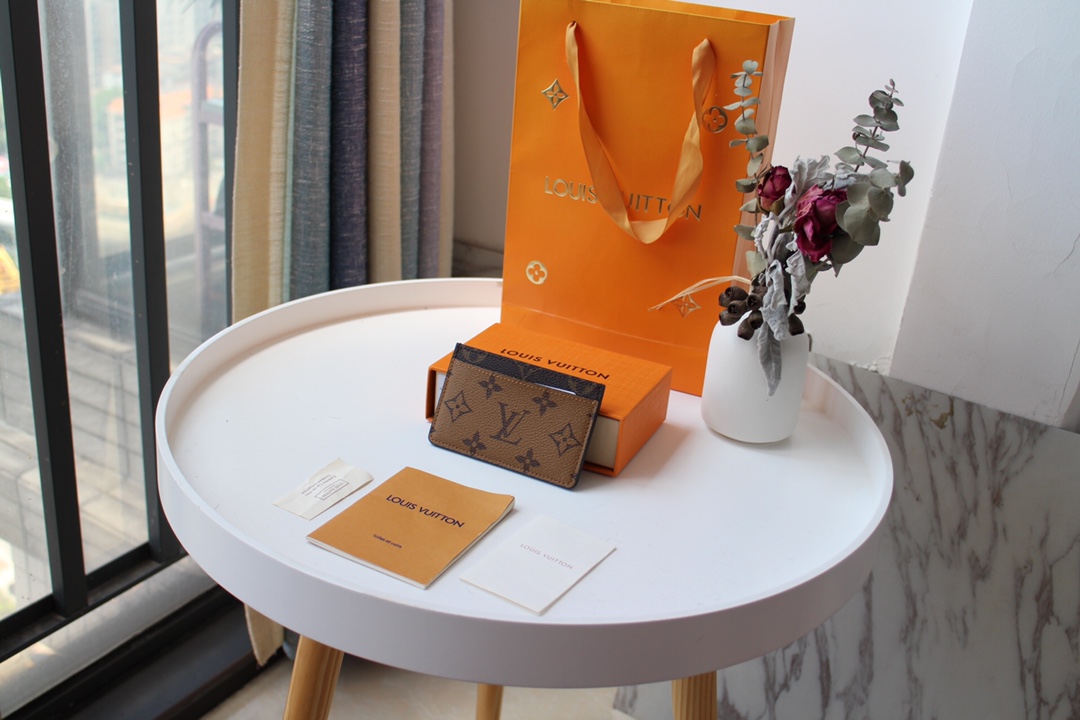 루이비통 Louis Vuitton M60248 카드 케이스 11CM