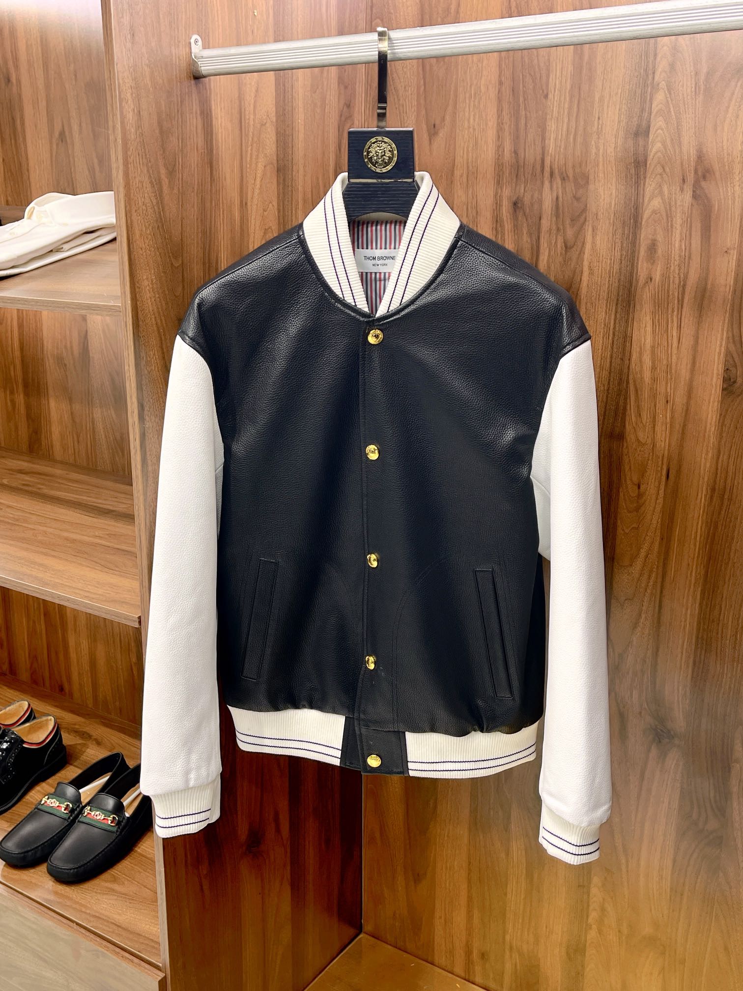 톰브라운 Thom Browne  레더자켓