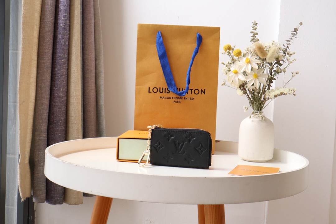 루이비통 Louis Vuitton M83612 지갑 11CM