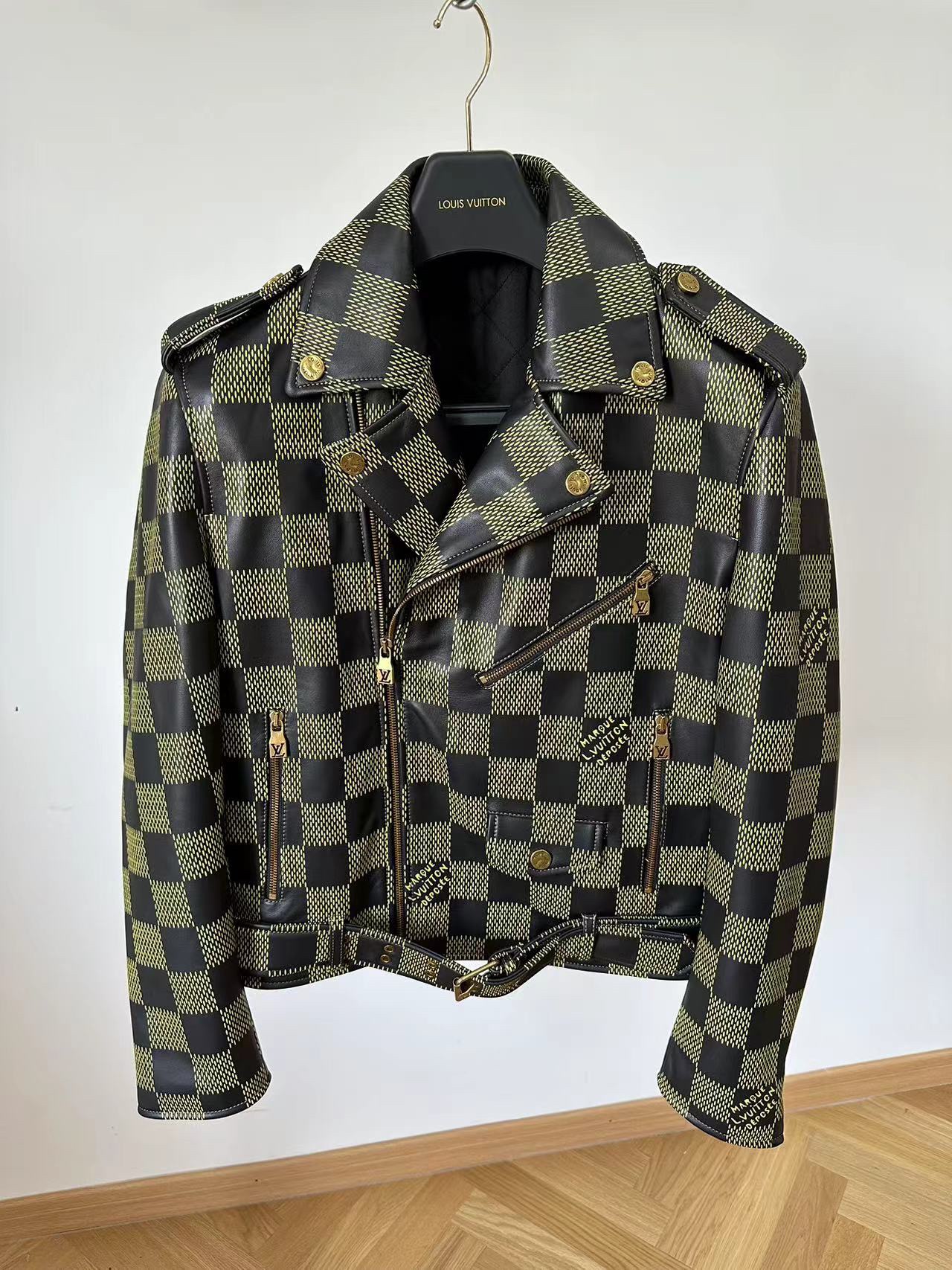 루이비통 Louis Vuitton 레더 재킷