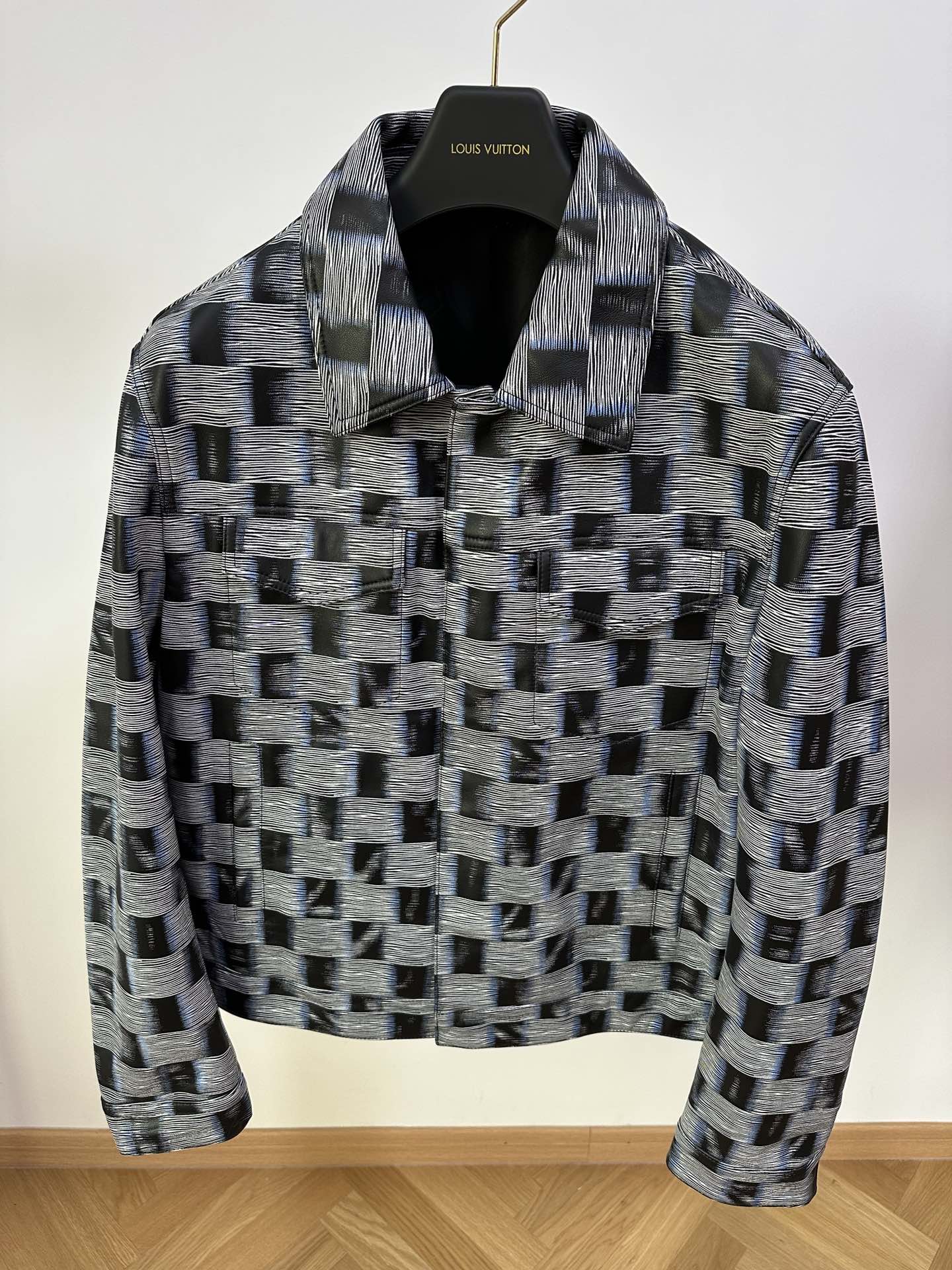 루이비통 Louis Vuitton 레더 재킷