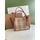 버버리 Burberry 8818 토트 백 28CM