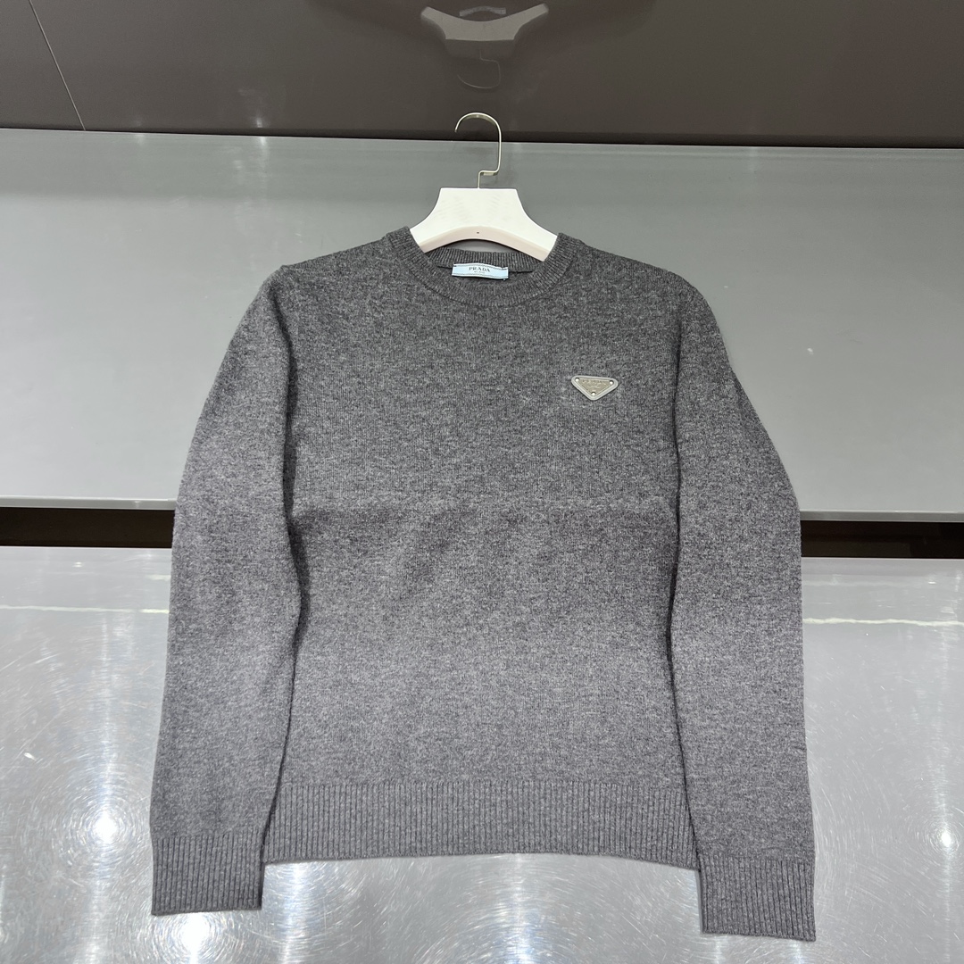 프라다 Prada 스웨터
