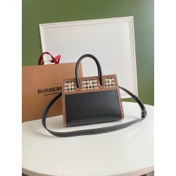 버버리 Burberry 2671 탑 핸들백 26CM