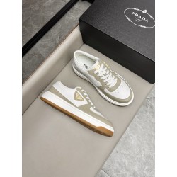 프라다 Prada 스니커즈