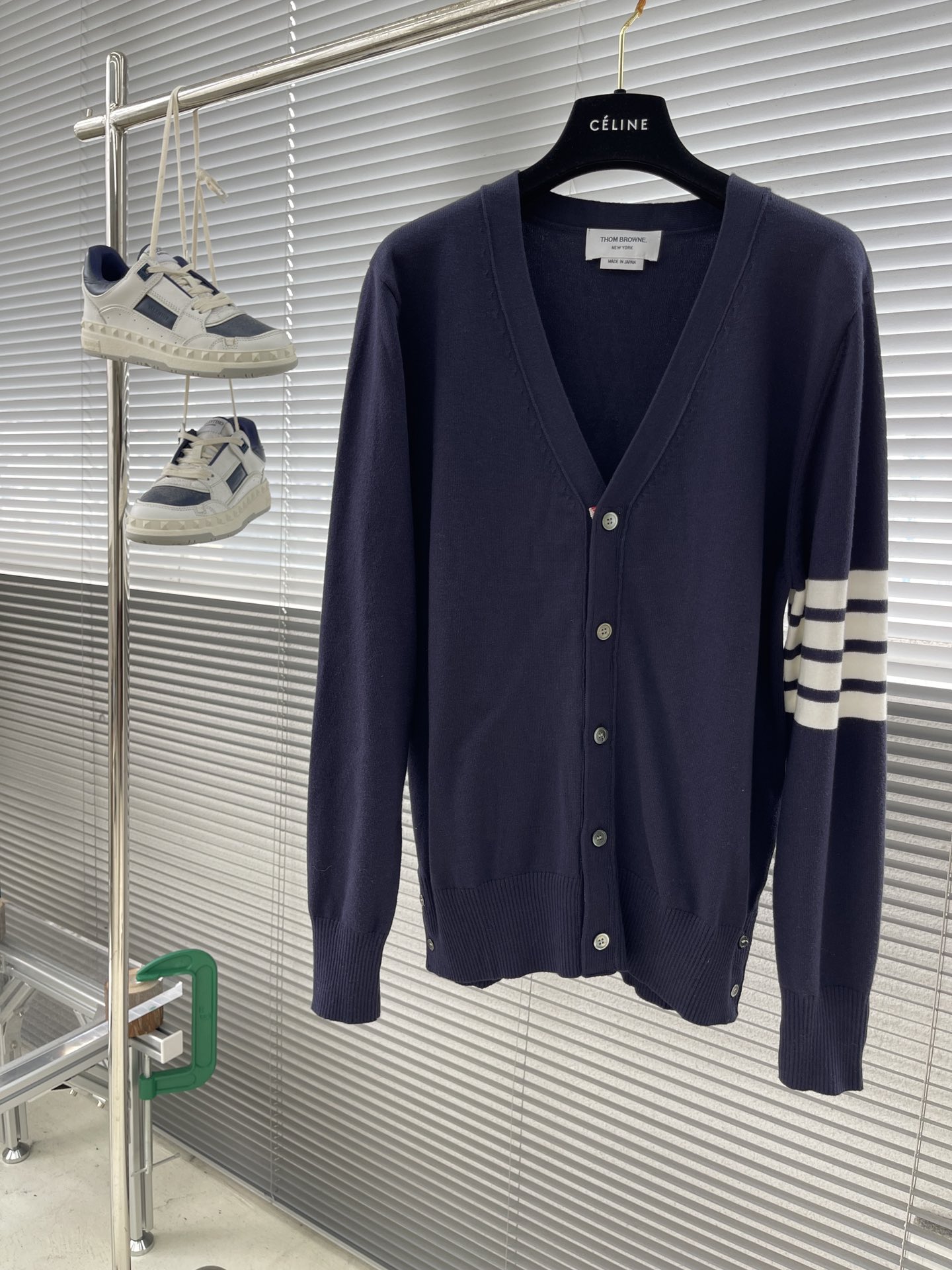 톰브라운 Thom Browne 가디건