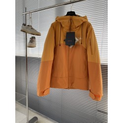 아크테릭스 ARC'TERYX 패딩
