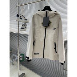 아크테릭스 ARC'TERYX 재킷