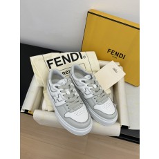 펜디 FENDI 스니커즈