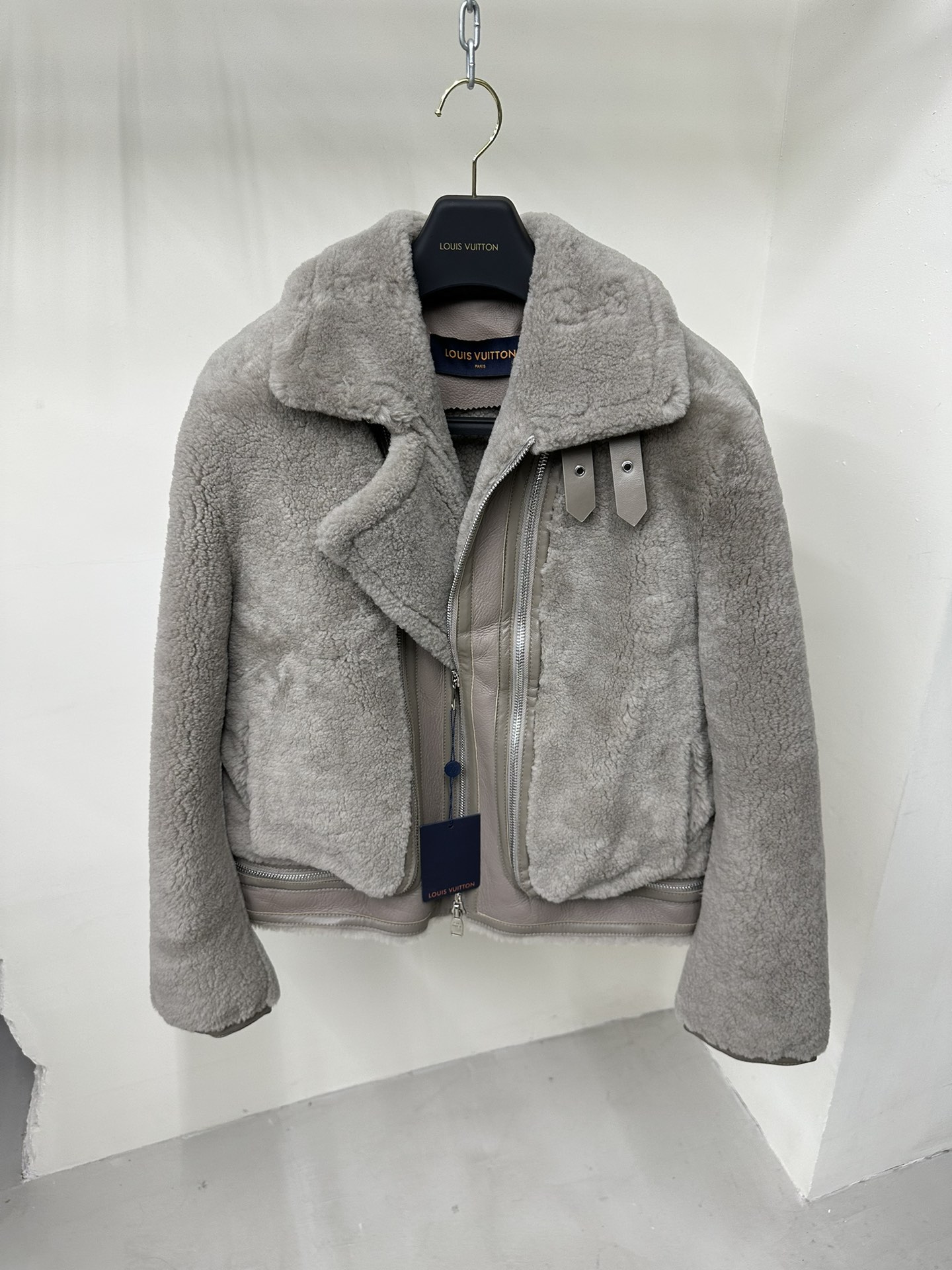 루이비통 Louis Vuitton 레더 재킷