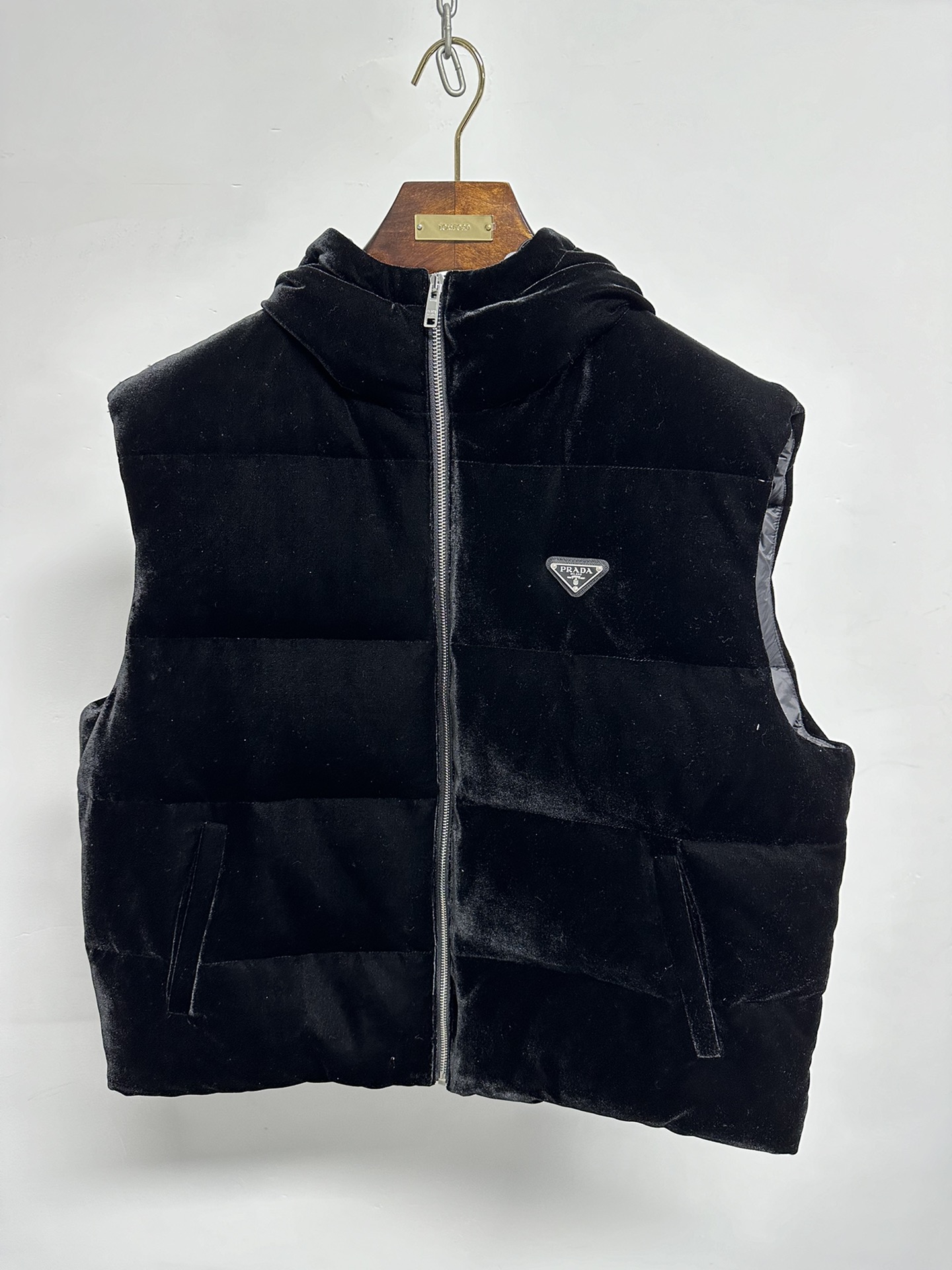 프라다 Prada 조끼