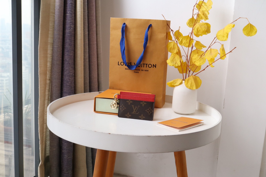 루이비통 Louis Vuitton M82739 카드 케이스 10.2CM