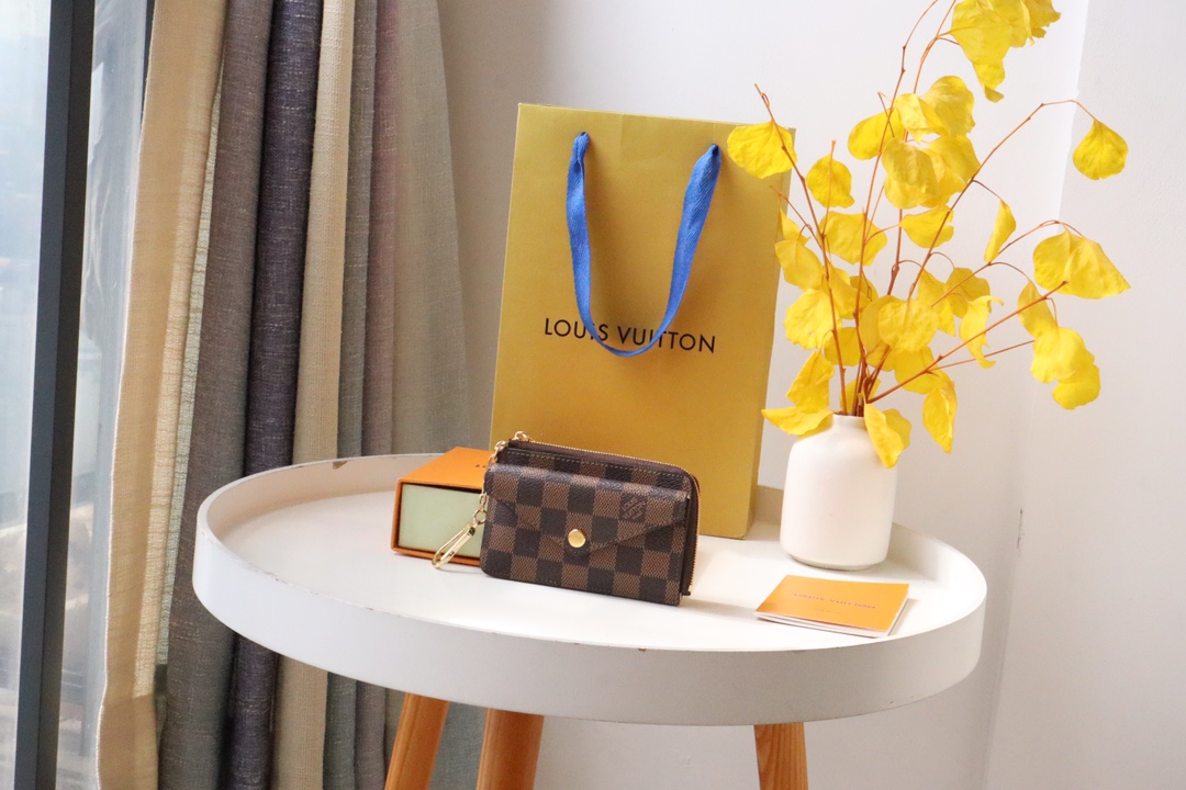 루이비통 Louis Vuitton M69431 카드 케이스