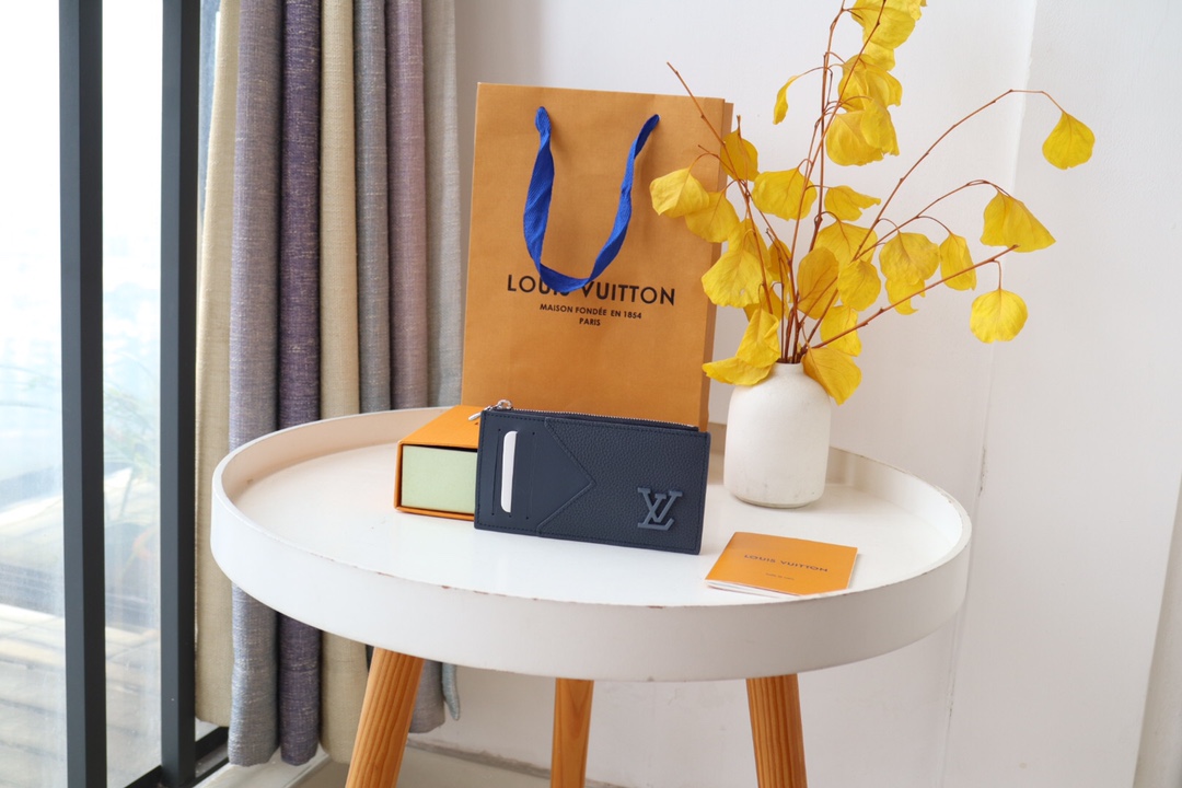 루이비통 Louis Vuitton M82282 카드 케이스 14.5CM