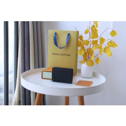루이비통 Louis Vuitton M80629 지갑 11CM