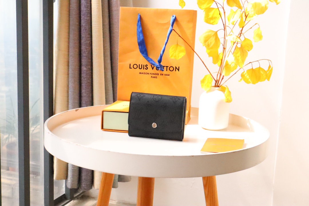 루이비통 Louis Vuitton M80629 지갑 12CM
