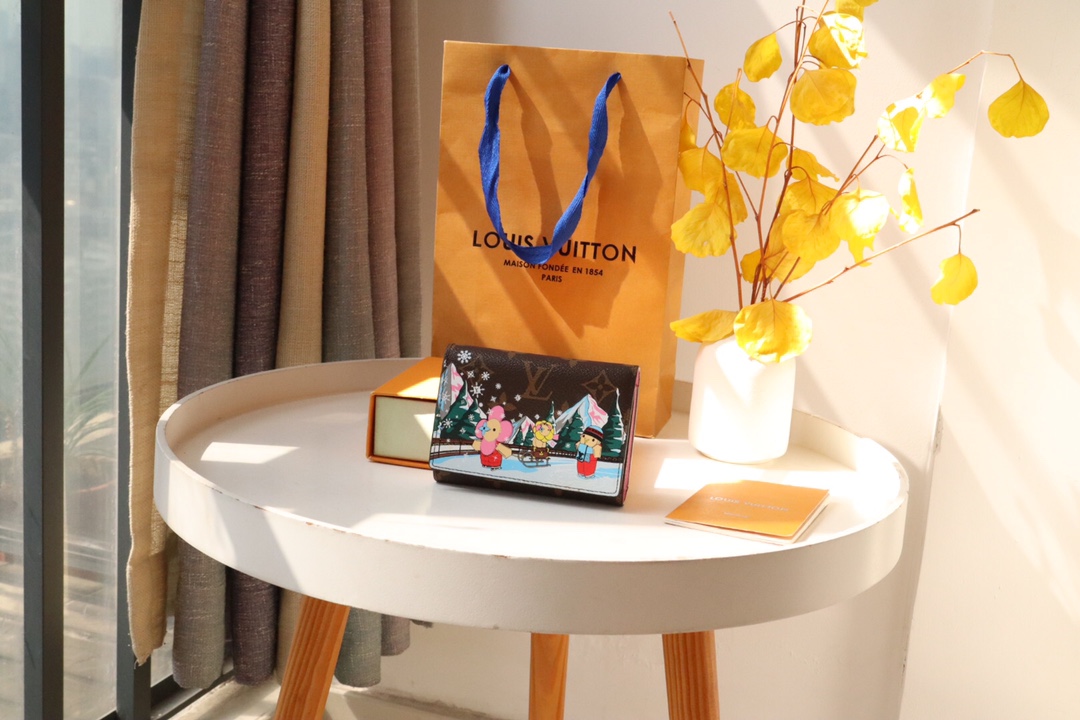 루이비통 Louis Vuitton 82622 지갑 12CM