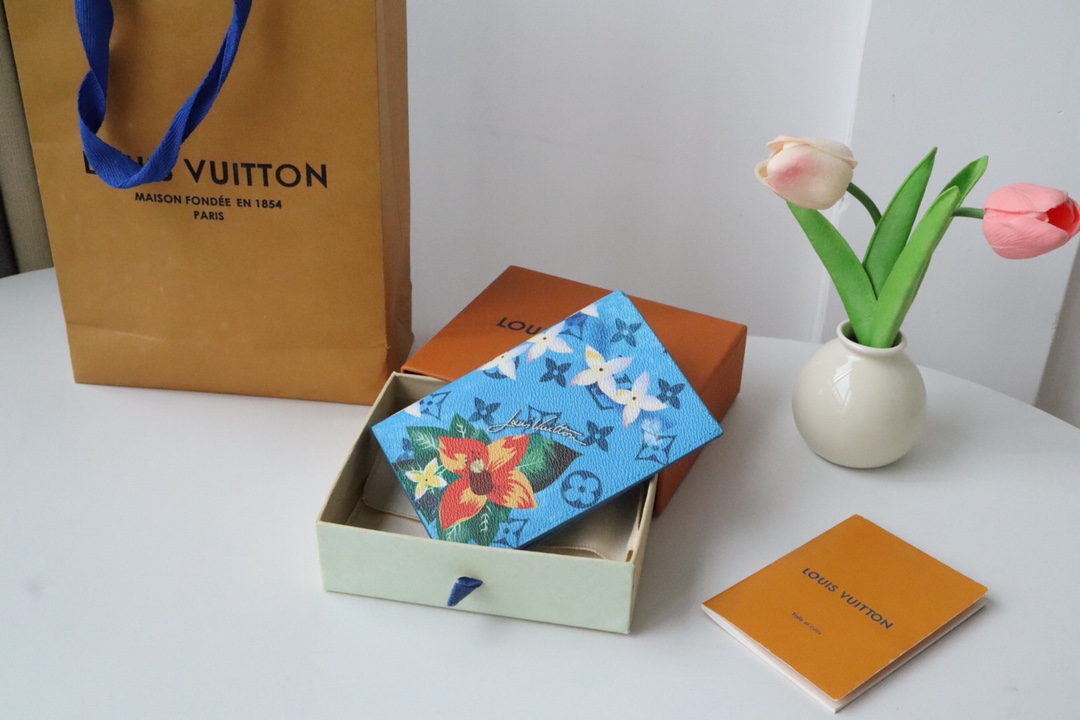 루이비통 Louis Vuitton M83479 지갑 14CM