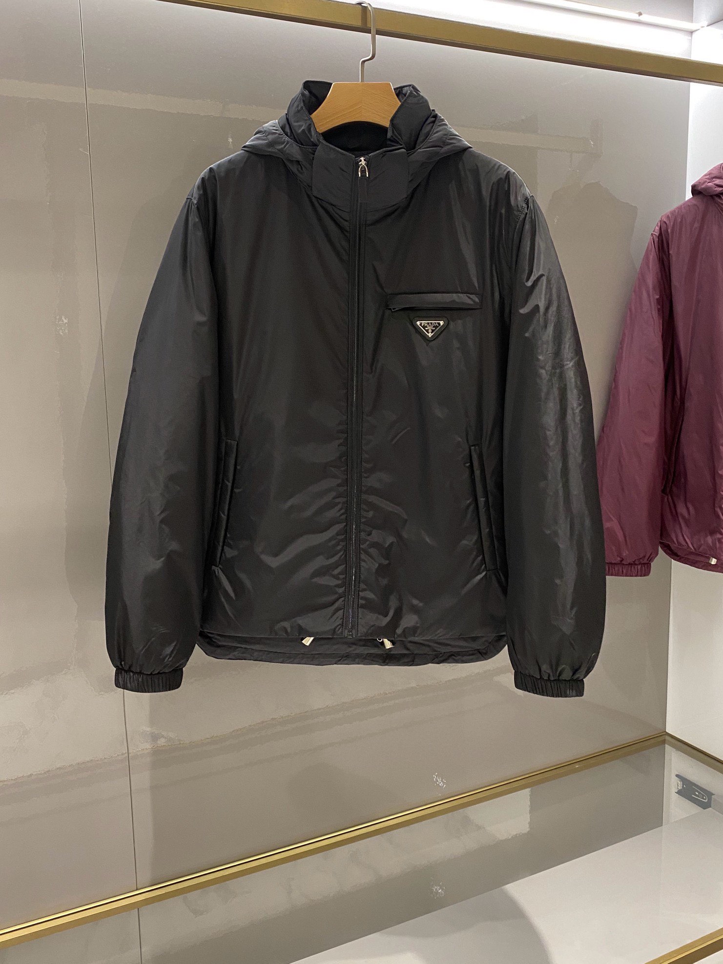 프라다 Prada 패딩 재킷