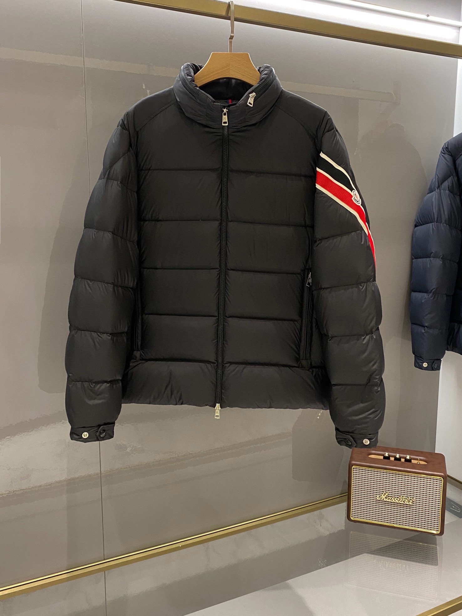 몽클레어 Moncler 패딩