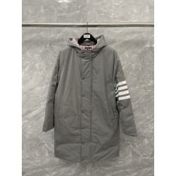 톰브라운 Thom Browne 패딩